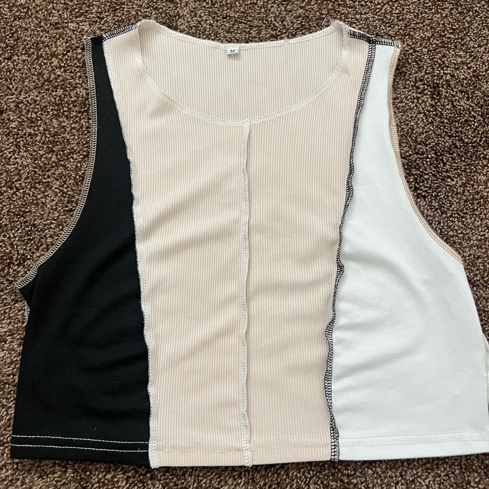 Amazon patterned crop top